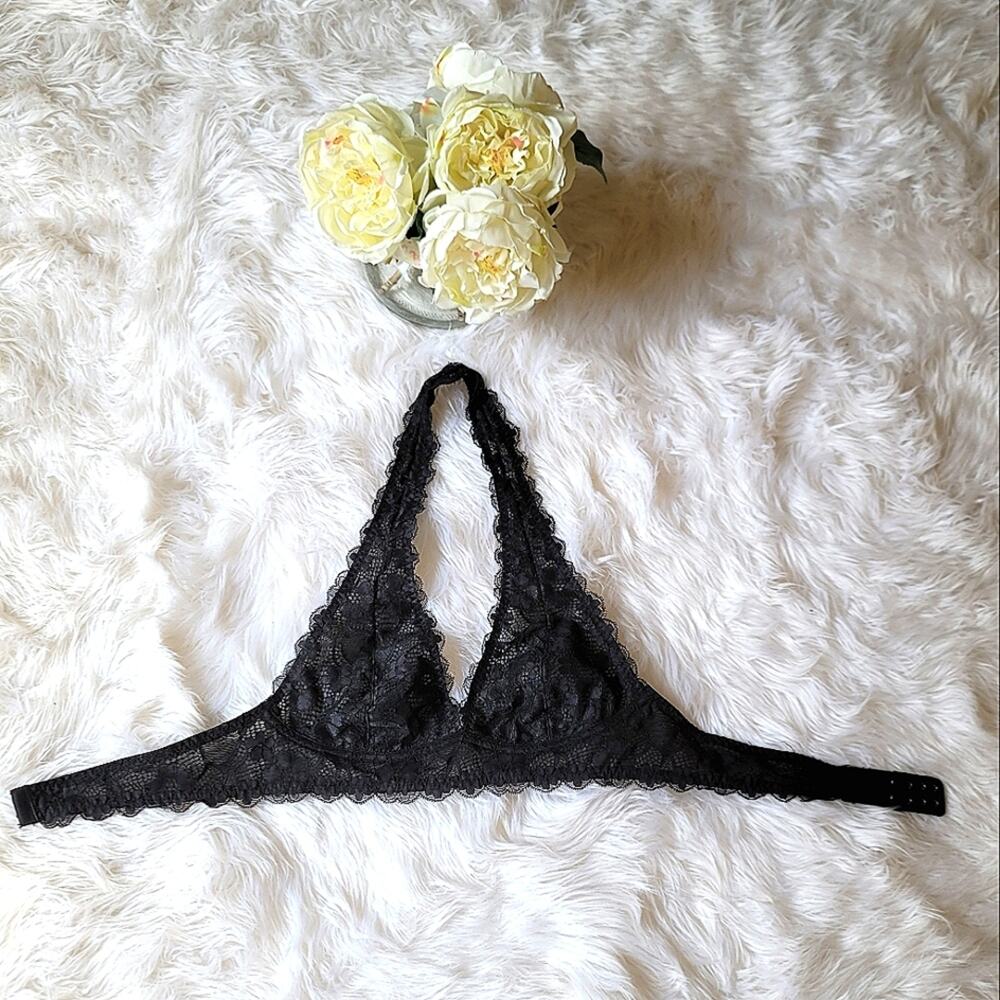 Wishlist Lace Halter Bralette Large Black